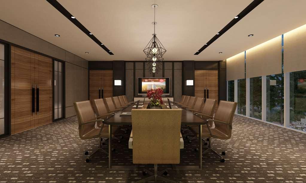 Melia Bandung Dago Hotel Fasilitas foto