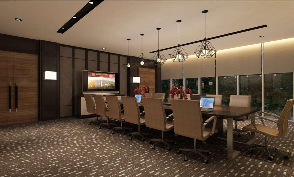 Melia Bandung Dago Hotel Fasilitas foto